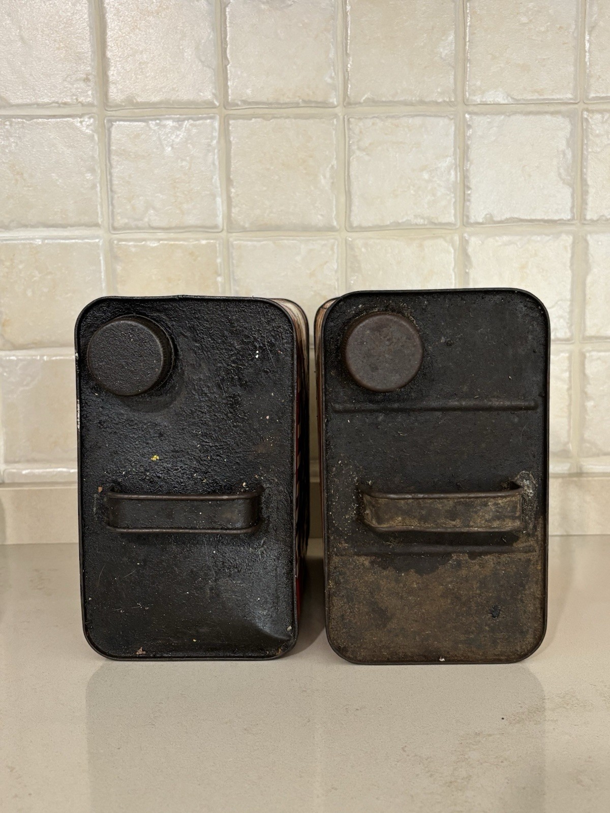 Antique Oil Milk. Renault. Motor Oil.