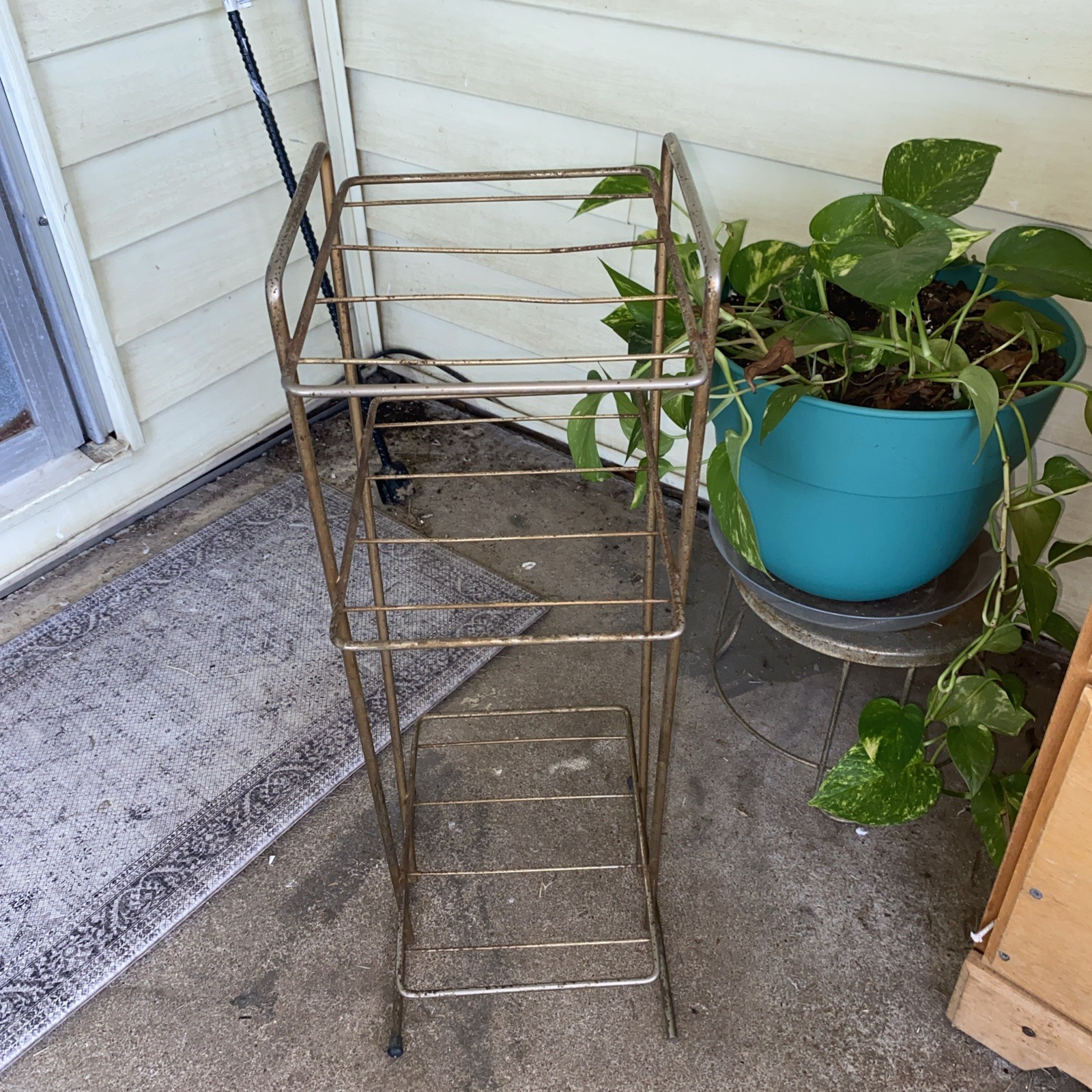 Vintage MCM 25 X 10×8 Metal Shelf