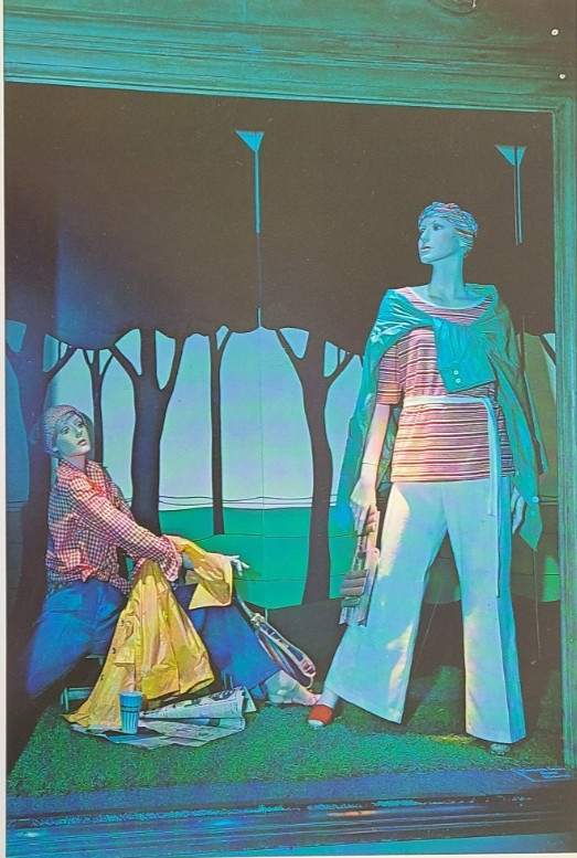 1970s LANE BRYANT, NEW YORK WINDOW DISPLAY PHOTO PRINT VERDI ON VTH AVE