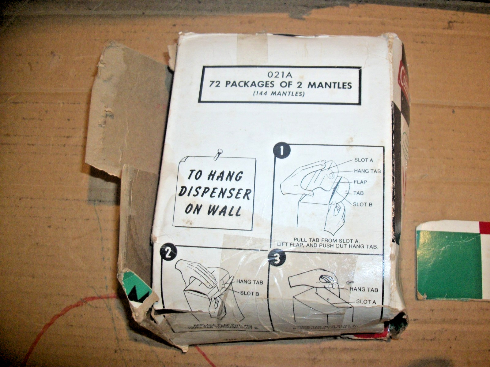 Vintage Coleman Silk Lite Lantern Mantle Empty Store Display Damaged Box