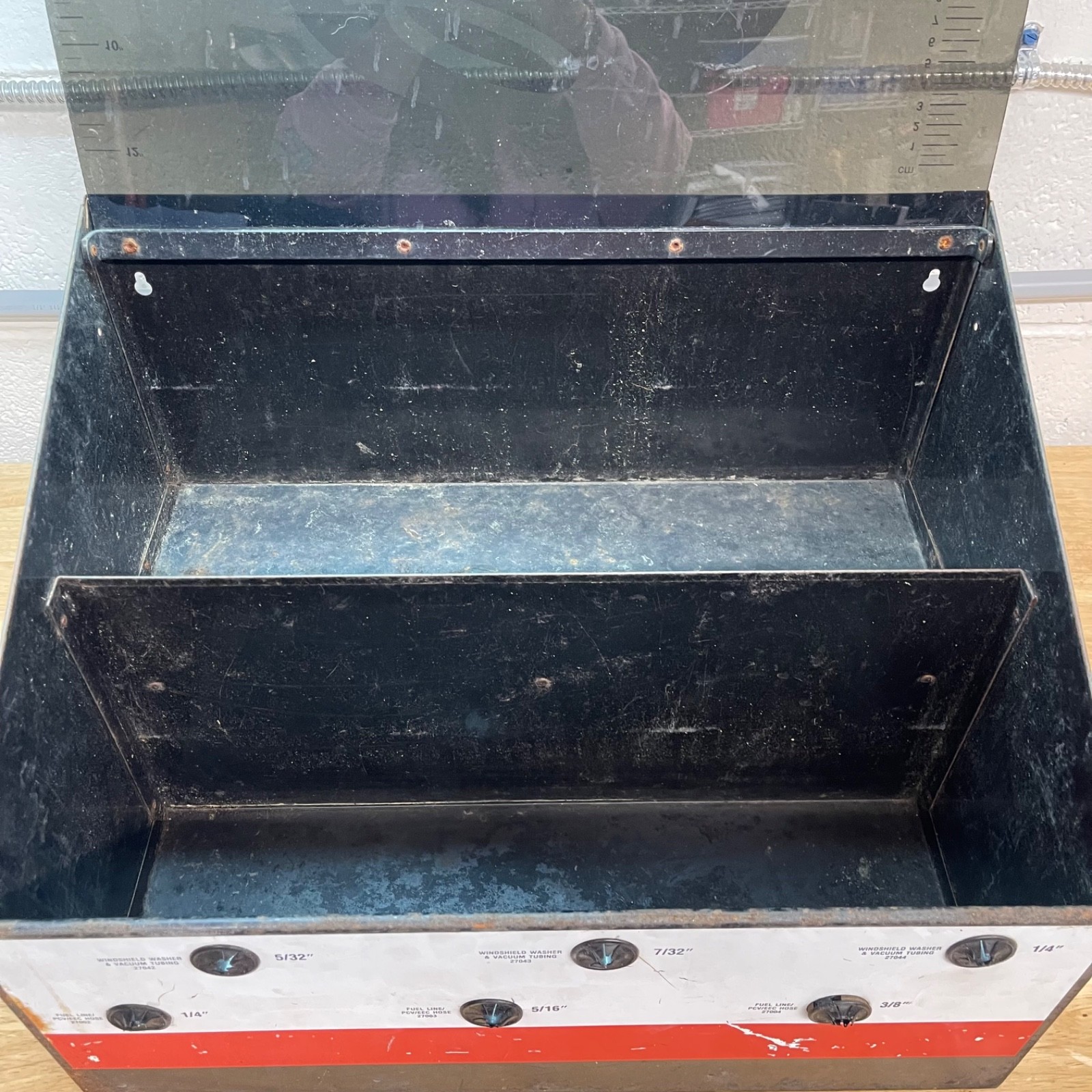 Gates Vacuum & Fuel Line Hose Metal Cabinet Display Merchandiser
