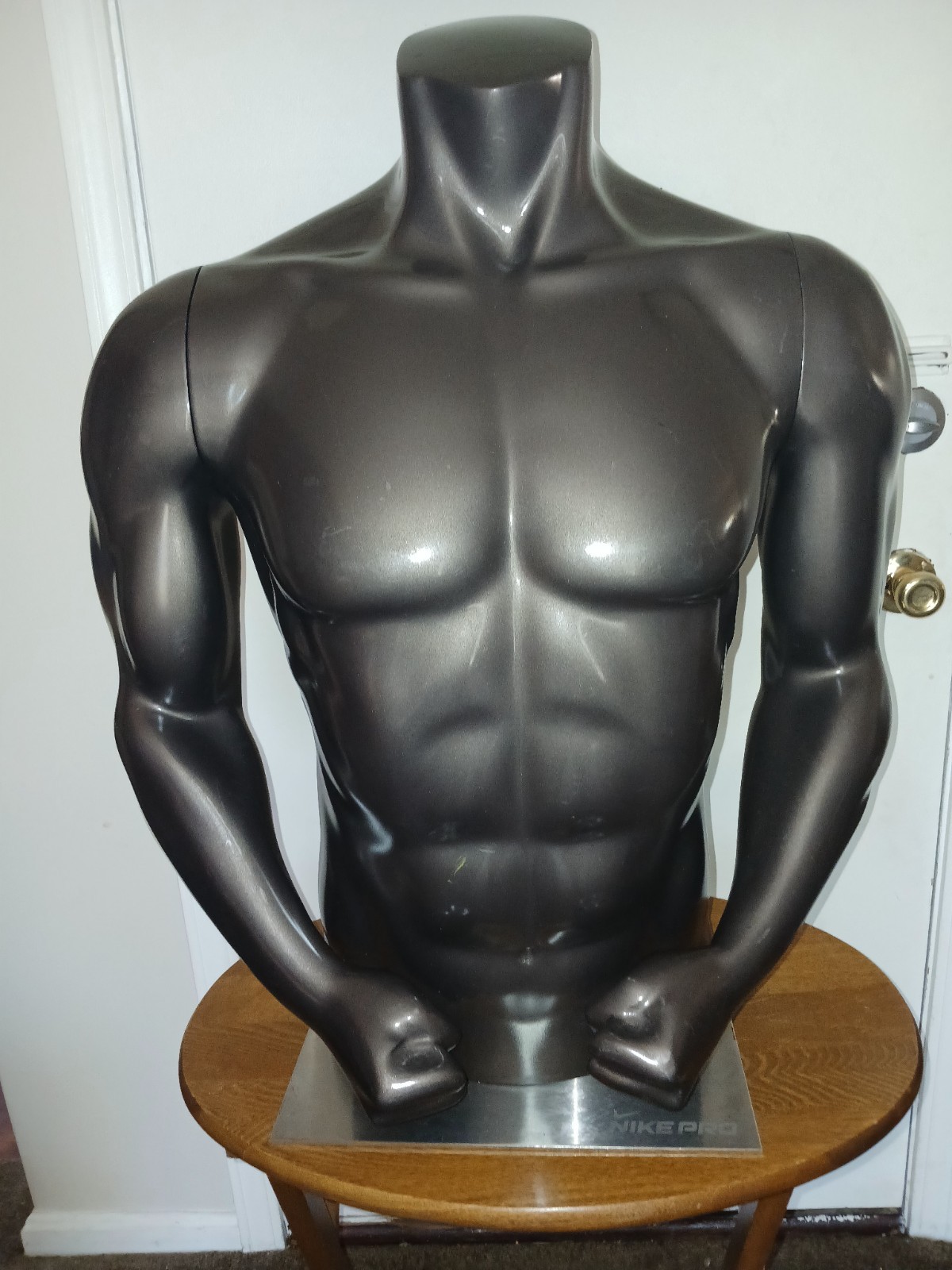 Nike Pro Store Display Shirt Hat Mannequin VERY RARE AND VERY COOL