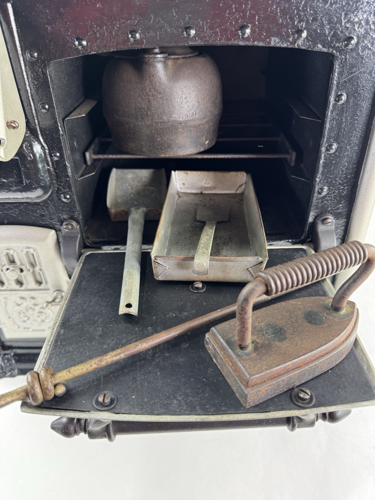 Fantastic Antique Cast Iron Cooking Stove Salesman Sample Quick Meal Miniature