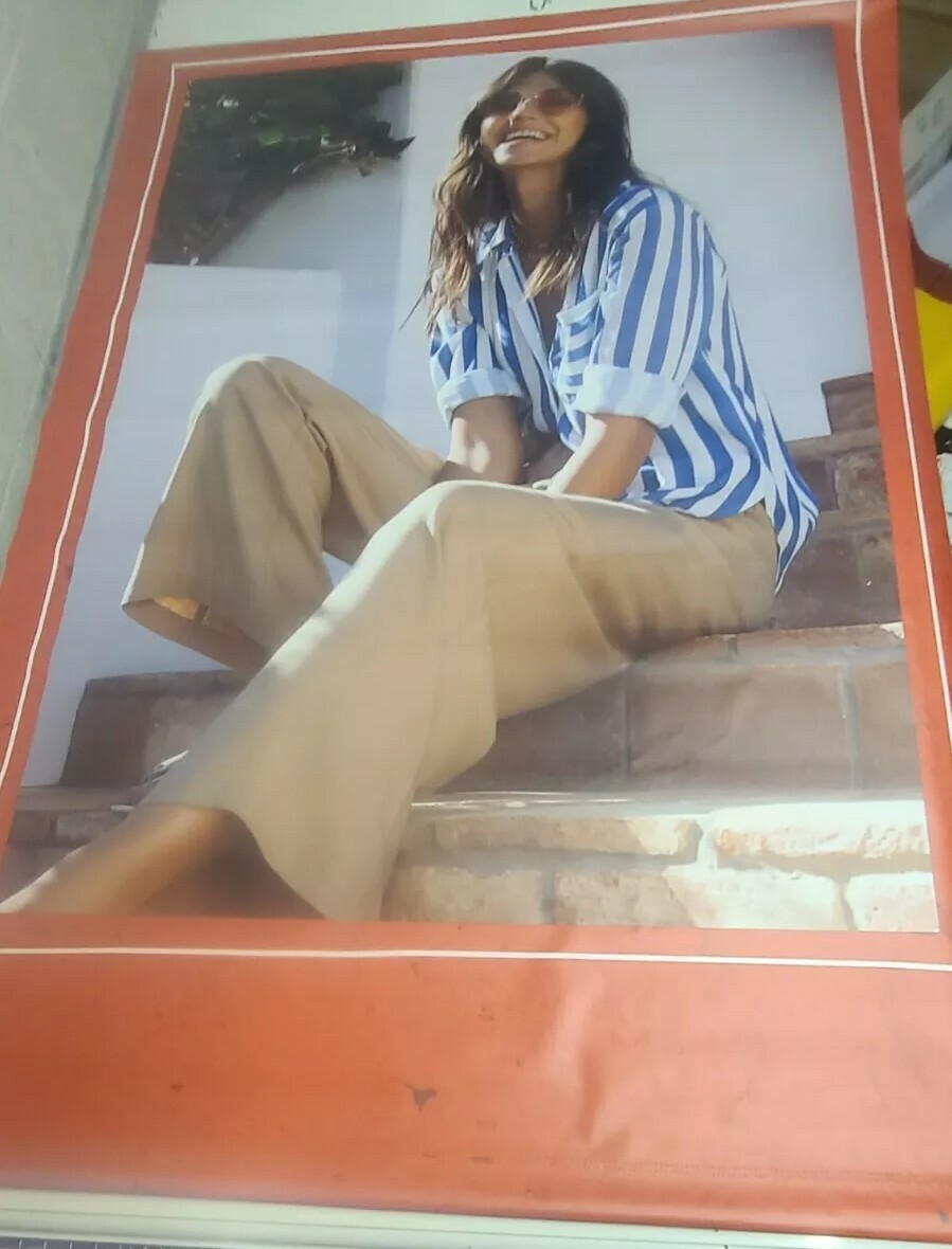 FOREVER 21 Model VYNL Banner Limited Edition Huge Banner 71X46