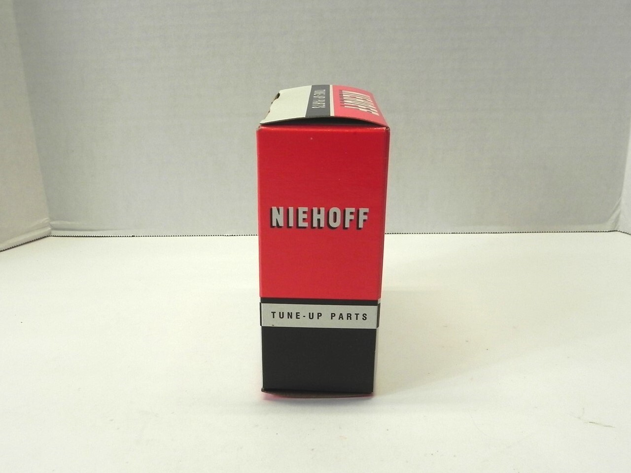 VINTAGE NIEHOFF TUNE-UP PARTS DISPLAY BOX *BOX ONLY* #209N 5.25″x2.25″x5.25″ NEW