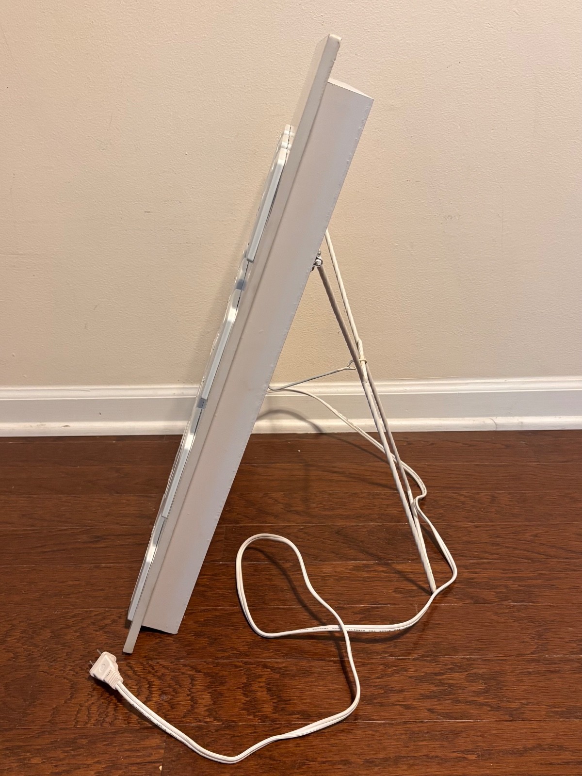Retail Night Light Display Board w/ Multiple Outlet Ports