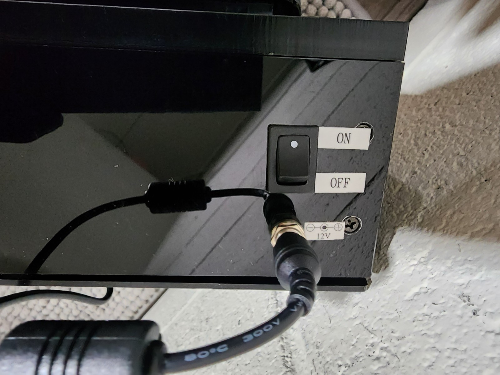 EDT Emerging Display Tech Corp Sample Display Solution 12.3 inch 1920×720