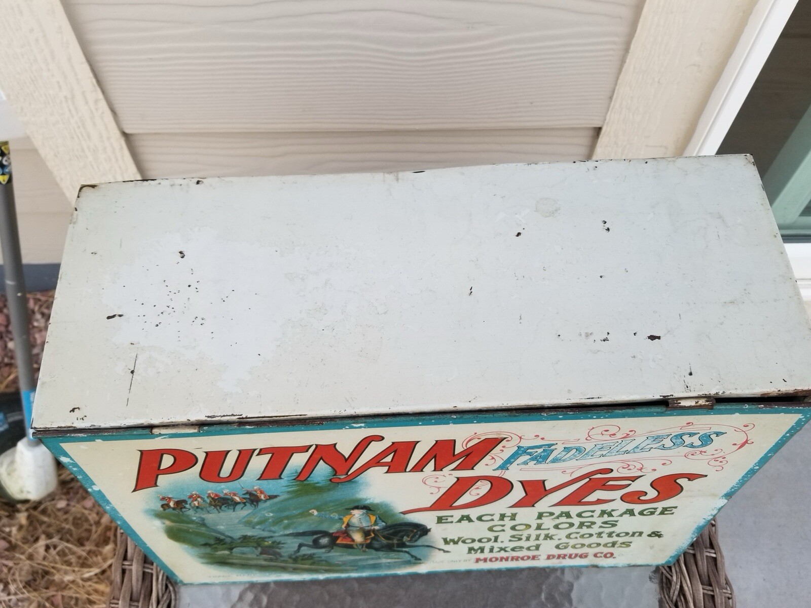 Vintage! PUTNAM (USA) Fadeless Dyes Metal/Wooden ADVERTISING Display CABINET BOX