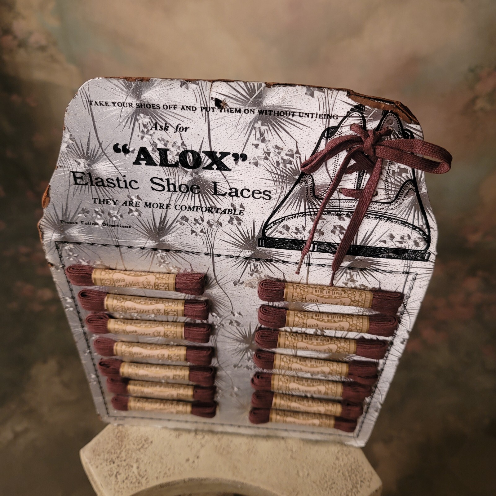 Alox Elastic Shoe Laces Store Display Card With All 14 Laces Shoe Laced on Top