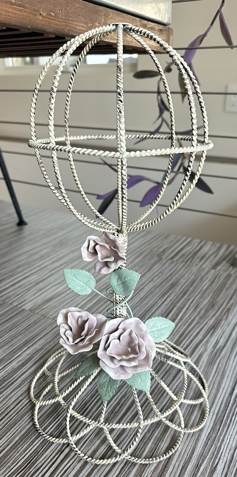 Vintage Antique Twisted Wire Metal Tole White & Pink Rose Hat Stand