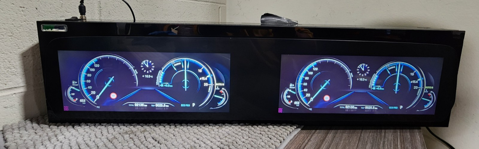 EDT Emerging Display Tech Corp Sample Display Solution 12.3 inch 1920×720