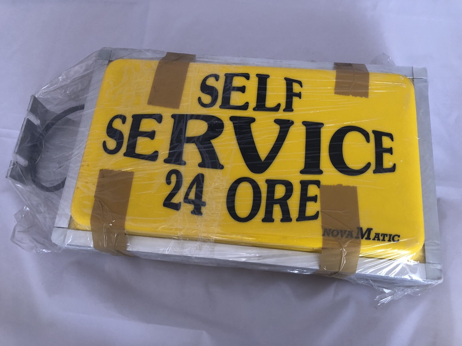 Insegna Luminosa Vintage Self Service 24 ore 1990’s (Advertising Light Sign).