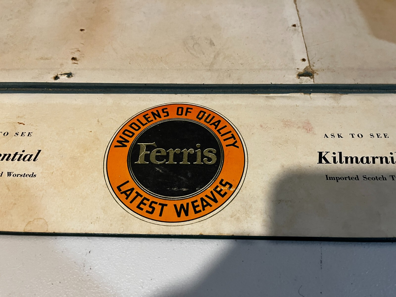 1941 Ferris Wool Co. Woolen Co Suit Sample Case Tailor Salesman Display Box