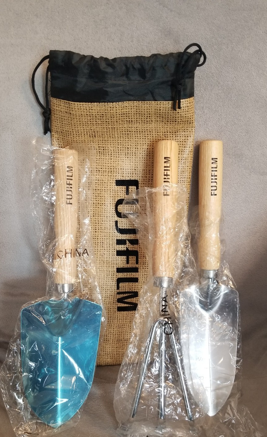 VTG 1990’s Fuji Fujifilm Vintage Bag and Garden Set Advertising Event Promo