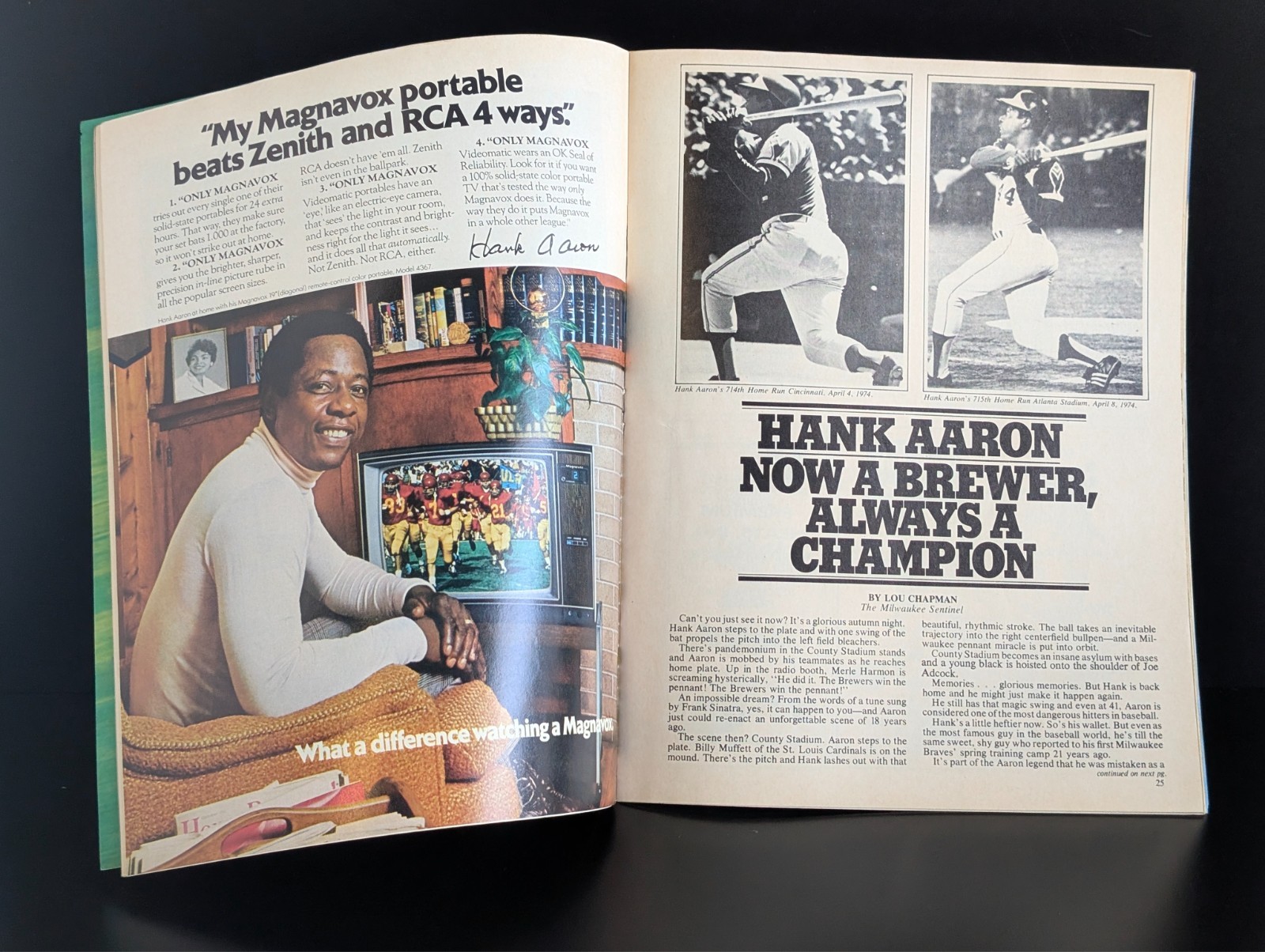 1975 VINTAGE MILWAUKEE BREWERS OFFICIAL SCOREBOOK MAGAZINE HANK is HOME (fl)