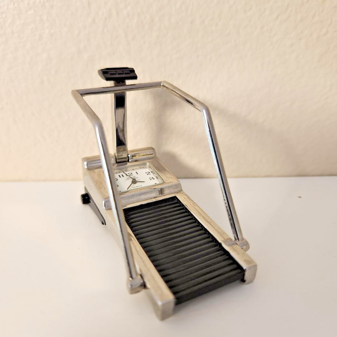 Vintage BEYOND America Store Display Miniature Treadmill Watch Made In Japan