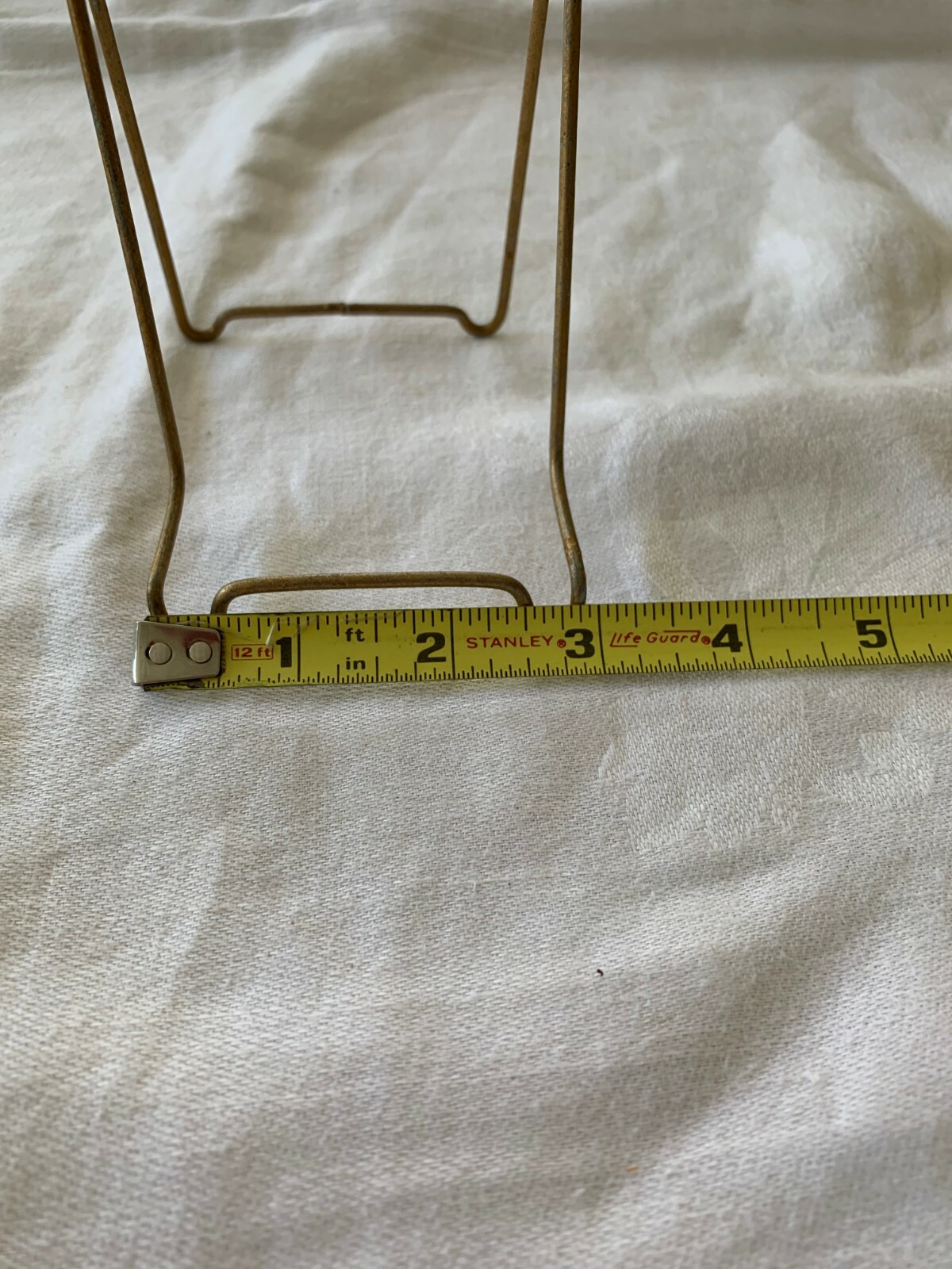 Metal Gold Finish Display Plate Rack Store Fixture Wire Several Available Adjust