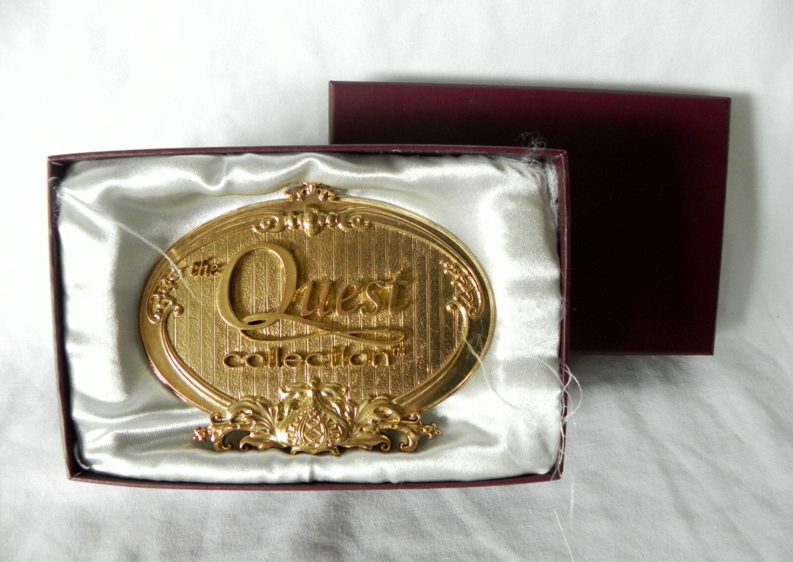 QUEST COLLECTION LOGO Gold Advertising Sign