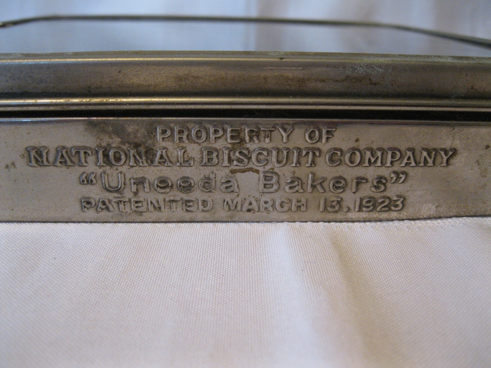 Vintage National Biscuit Company Nabisco General Store Display Box Lid Glass