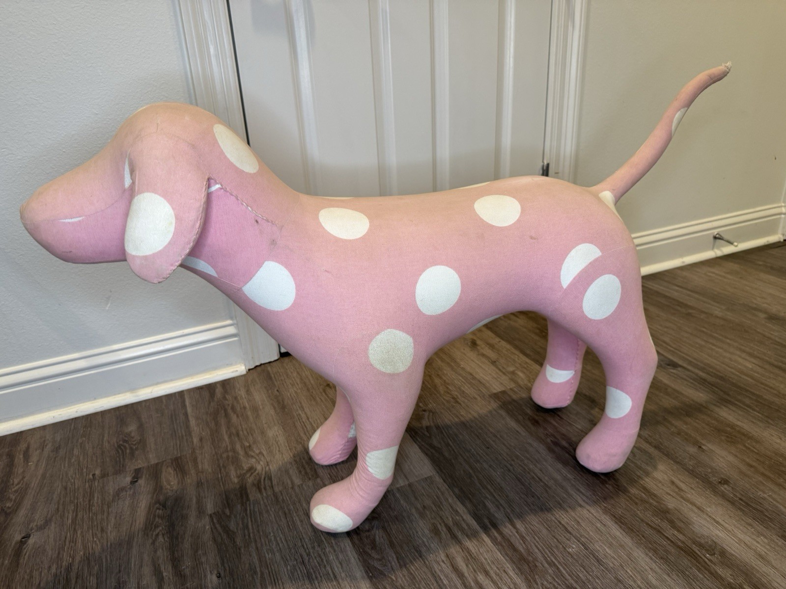 Victoria’s Secret Pink Store Display Dog Vintage RARE XL – Pink/white Polka Dot