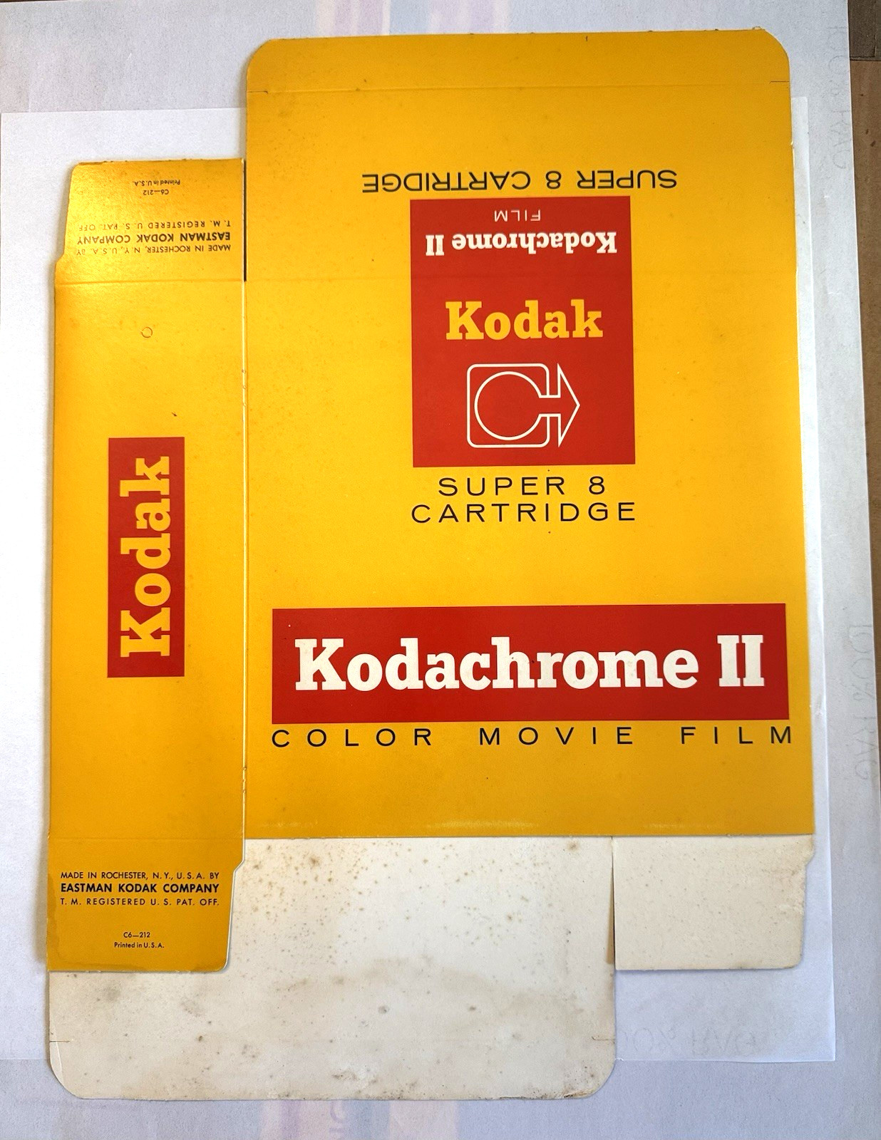 Kodak Super 8 Cartridge Kodachrome II Color Movie Film Store Display Box 60s 70s
