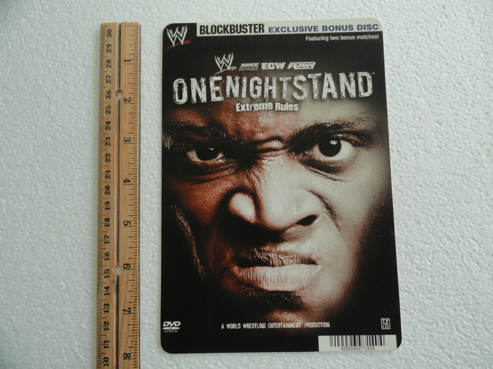 WWE ONE NIGHT STAND – BLOCKBUSTER VIDEO BACKER CARD 5″X8″- NO MOVIE