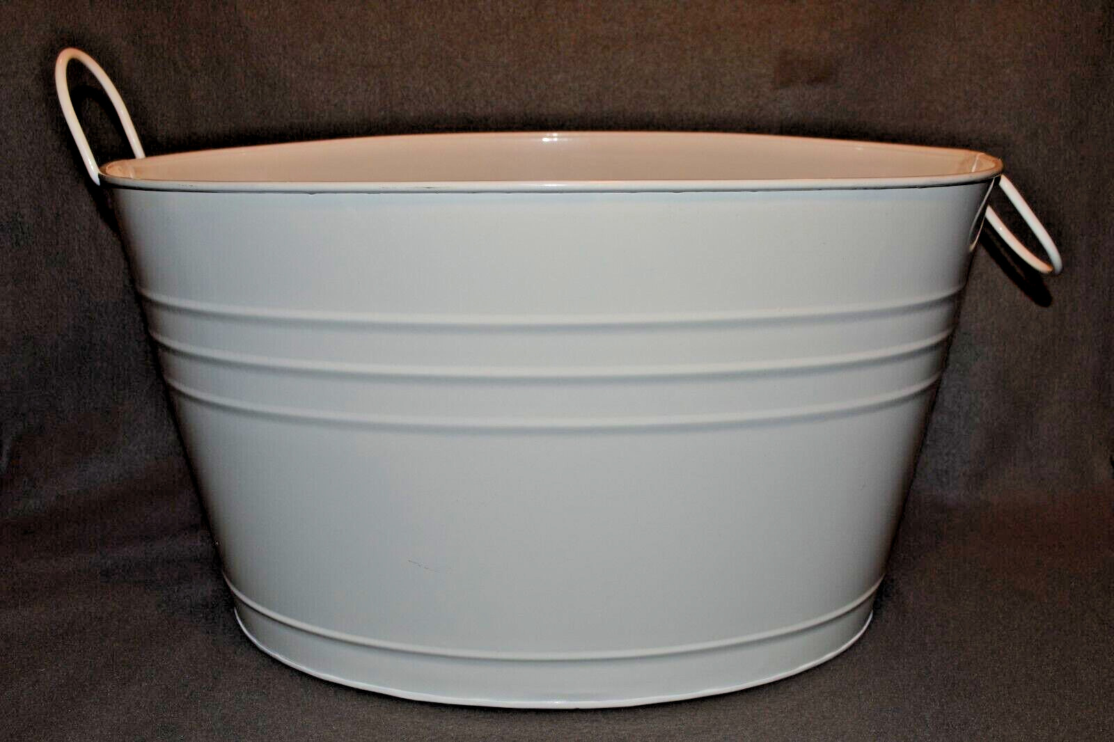Victoria’s Secret PINK Store Display Prop Tin Bin Container w/Handles Oval White