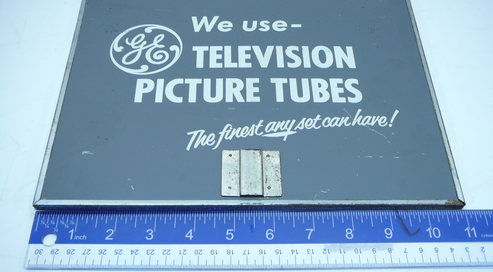 GE Gray & White We use Television Mirror(cracked) Advertising Sign Display [L]
