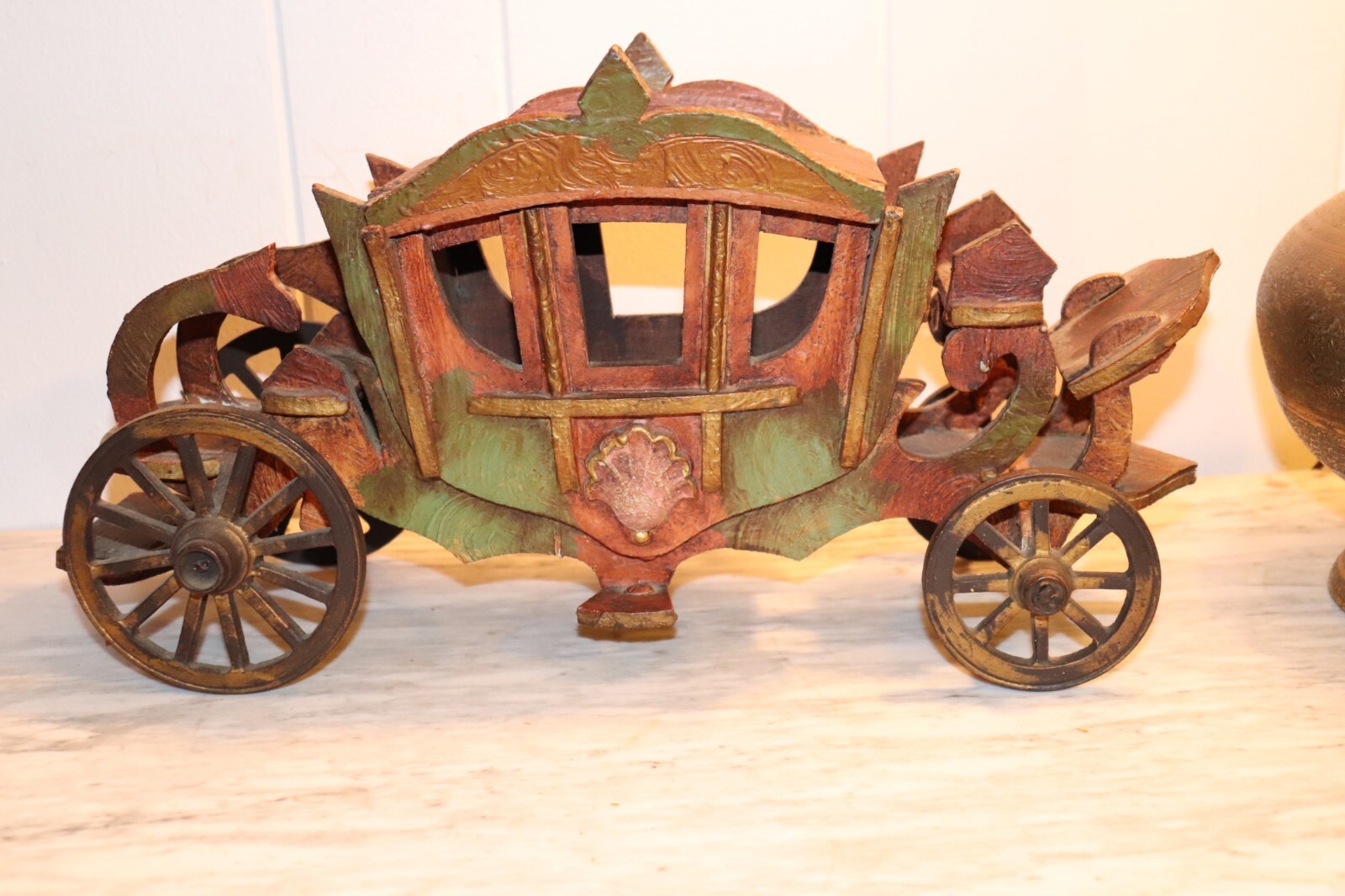 Antique Paul F. Beich Candy Co Carriage Store Display Container Box