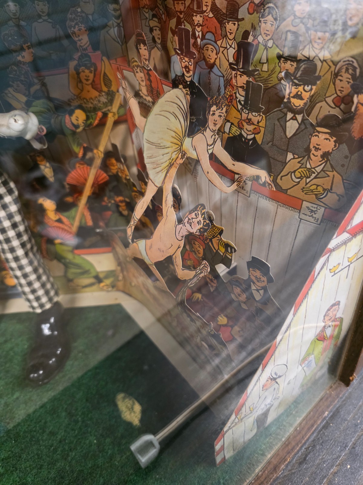 LARGE VINTAGE STORE TABLETOP CIRCUS ANIMATRONIC WORKS