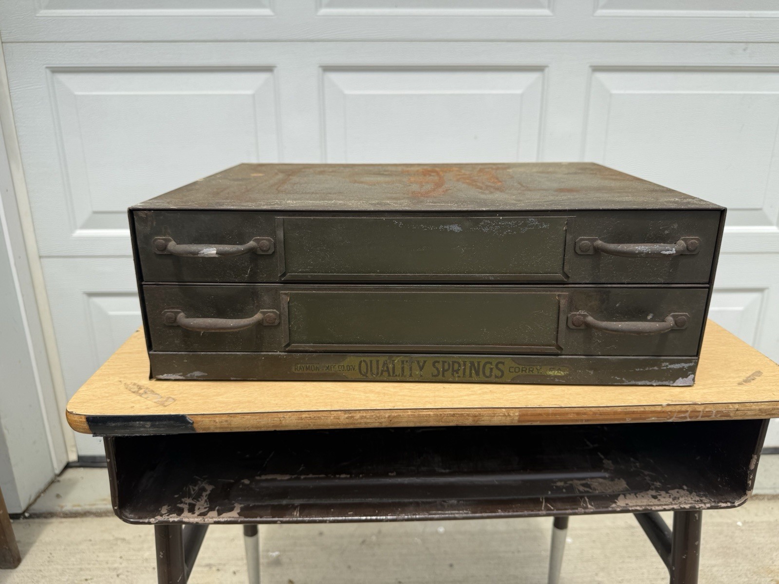 VTG Corry PA Raymond Man. Co. Quality Springs Metal Cabinet W/Springs Included