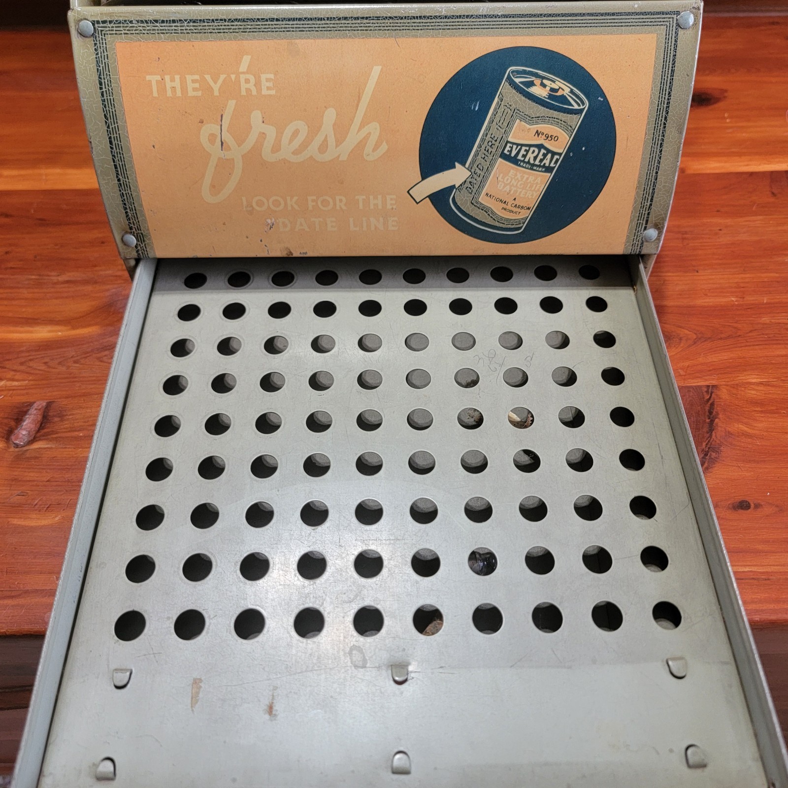EVEREADY Batteries Store Counter Advertising Display 1930s