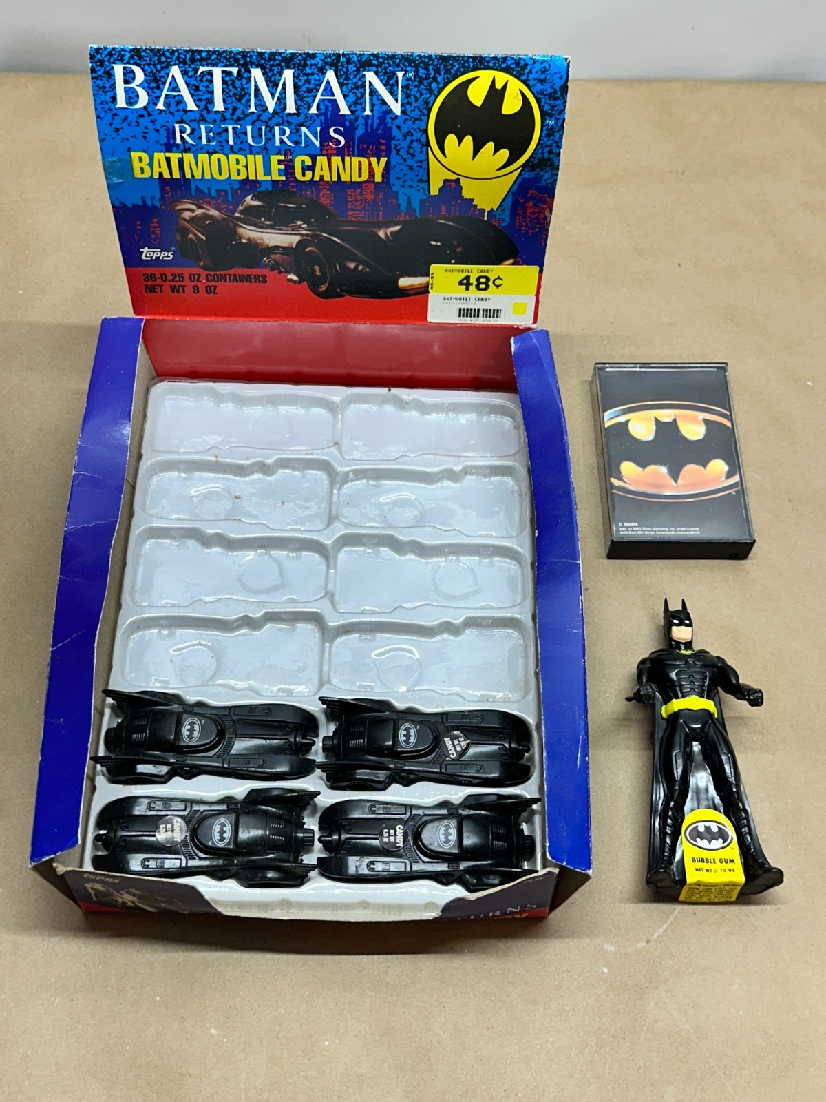 VTG Batman Returns Batmobile Candy Topps 4 Cars Open Retail Display Box DC 1991