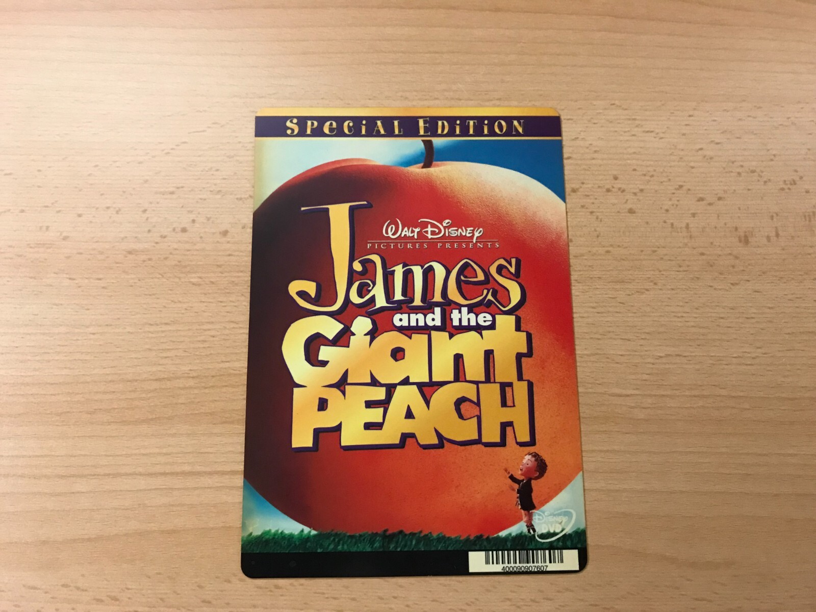 Blockbuster Movie Backer Card Mini Poster Art (5.5″ x 8″) – Disney James Giant P
