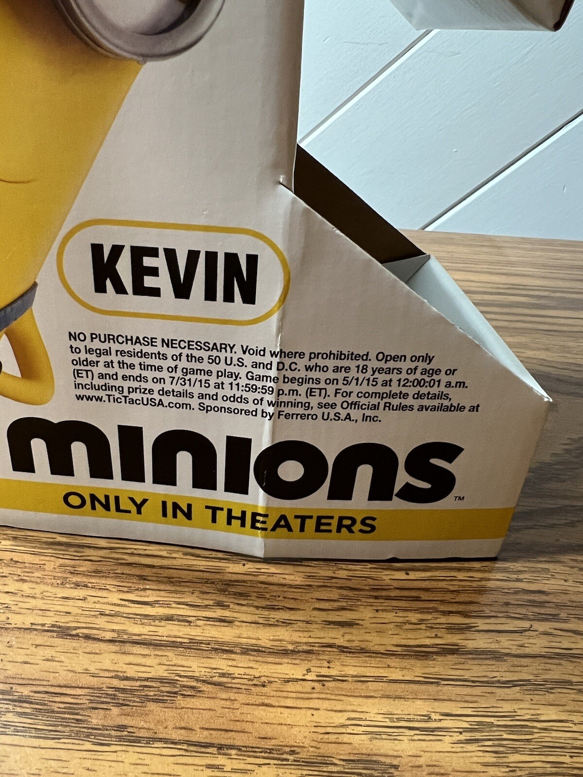 Minions Tic Tac STORE DISPLAY Advertising Box Despicable Me