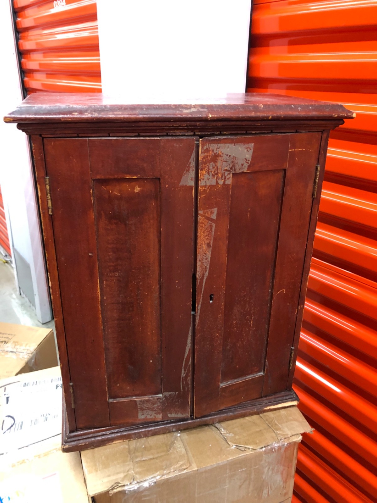VINTAGE RARE SUPERBc.1890 TIN LITHOGRAPHED “DIAMOND DYES” BABY STORE CABINET