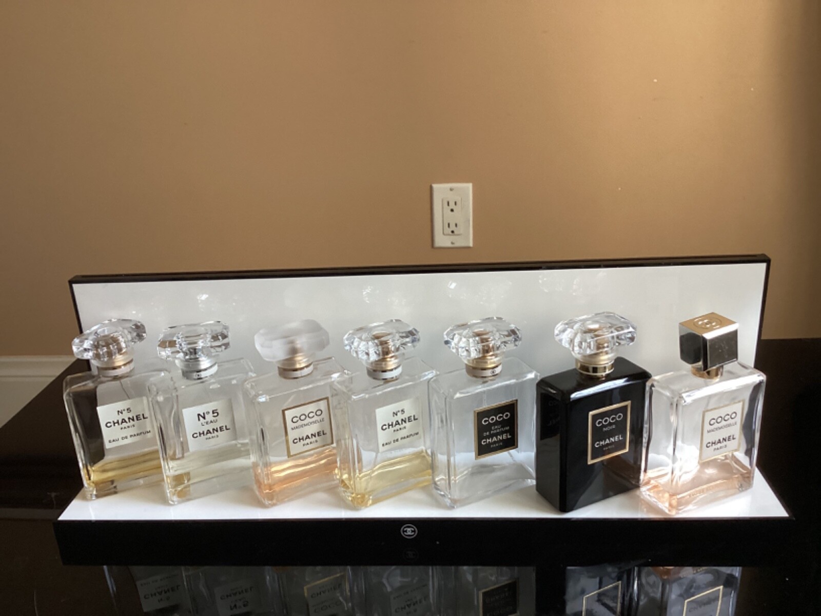 CHANEL STORE DISPLAY 18×6.2×3.7×0.05 in mint condition