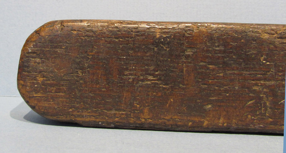 VERY OLD LG WOODEN BARBER SHOP STRAIGHT EDGE RAZOR 18 3/4″ WINDOW DISPLAY NEAT