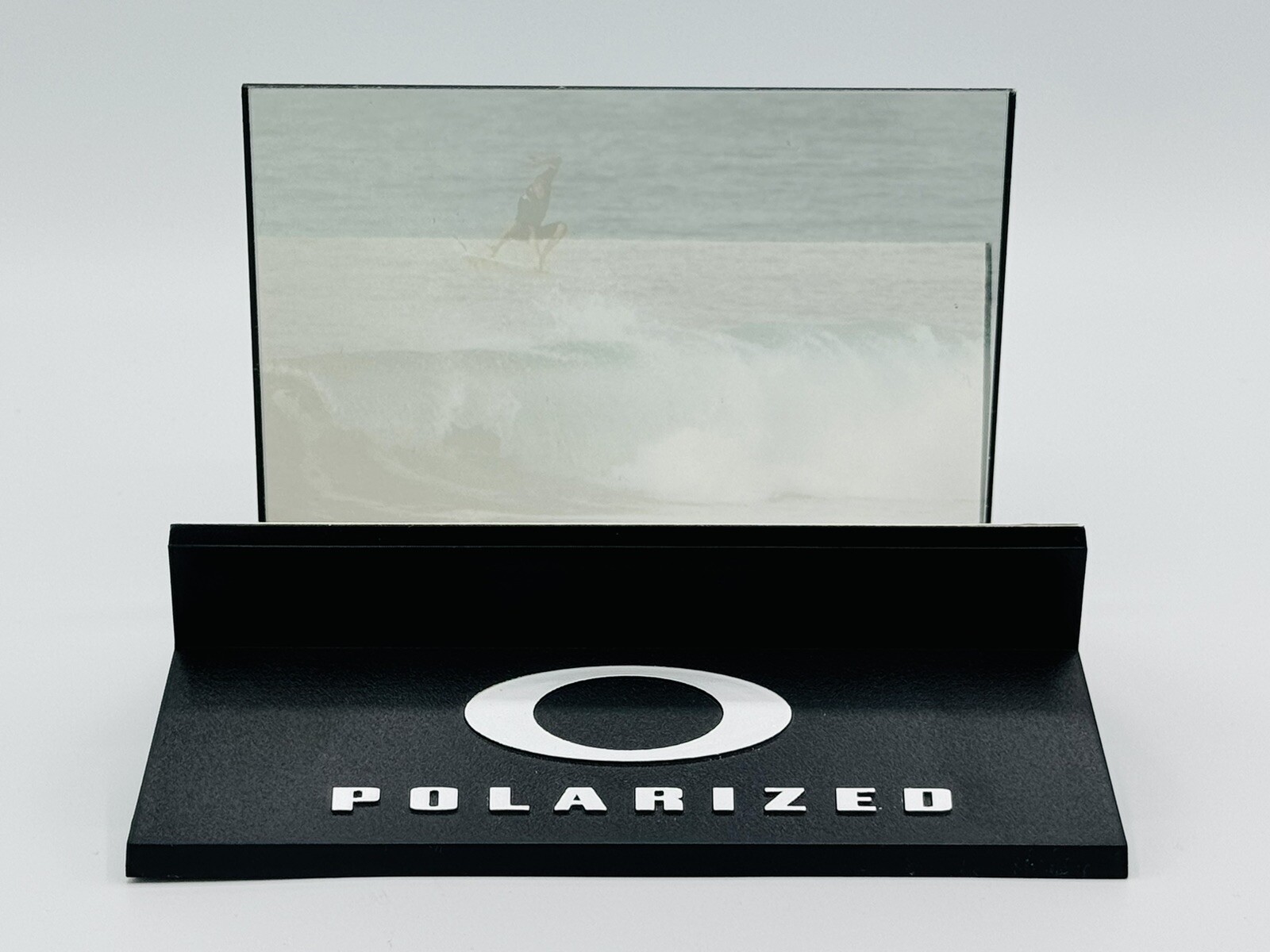 NEW OAKLEY STORE POLARIZED TEST DISPLAY 2.0 WATER IMAGE CASE RARE SURFING
