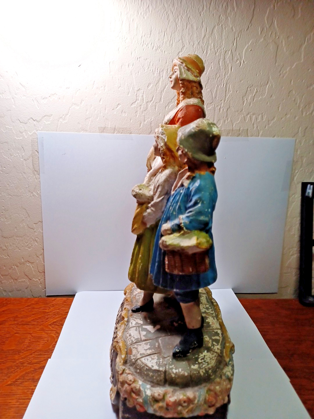 Antique Yardley’s Lavender Olde English Figurine Advertising Shop Display RRGS1