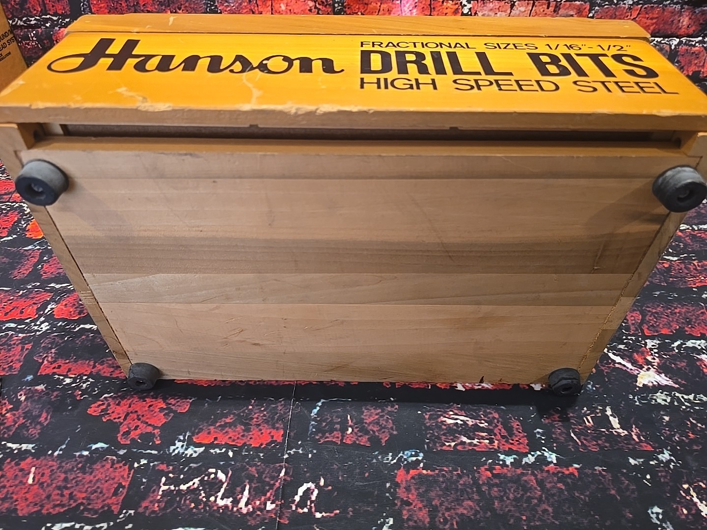 VINTAGE Hanson Drill Bit Advertising Counter Display Cabinet – w/ 54 DRILL BITS