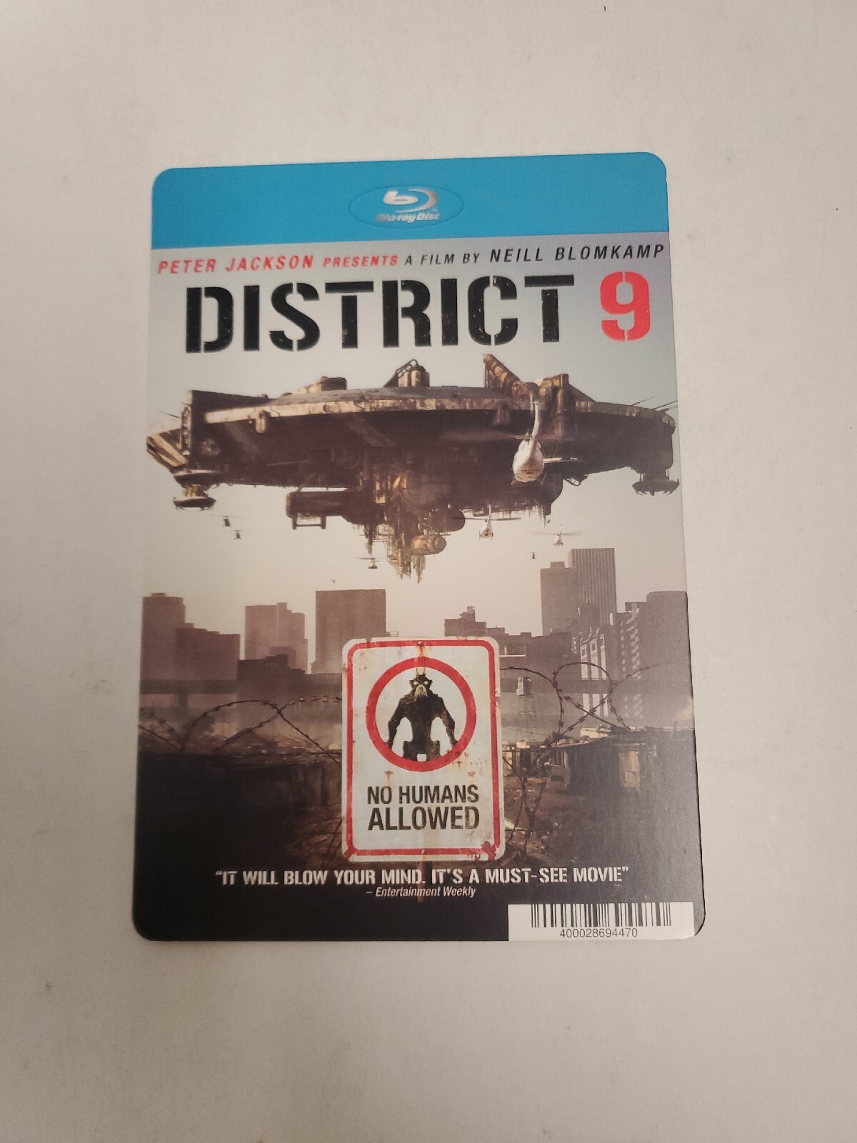 District 9 BLOCKBUSTER SHELF BLU-RAY BACKER CARD ONLY 5.5″X8″