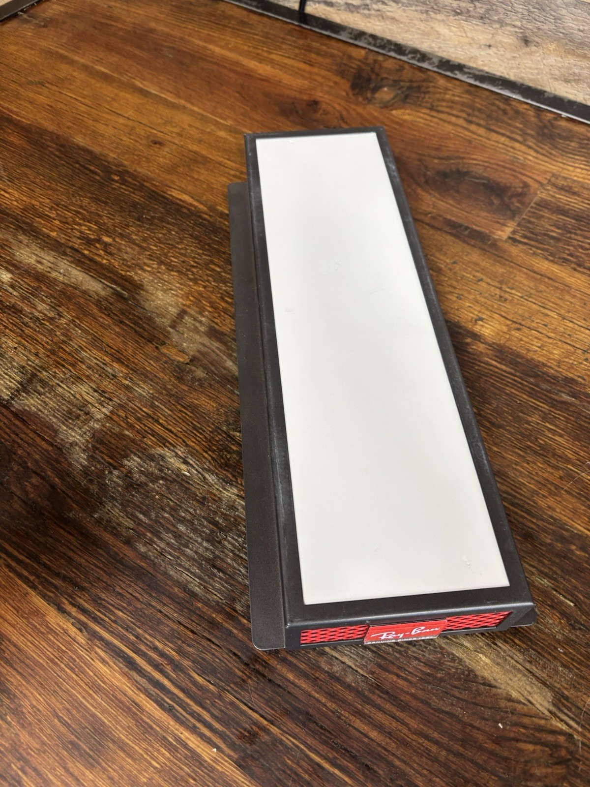 RAY BAN Sunglasses Countertop Riser Display Stand 16.5″ x 6 3/8″ x 2 1/8″ Italy