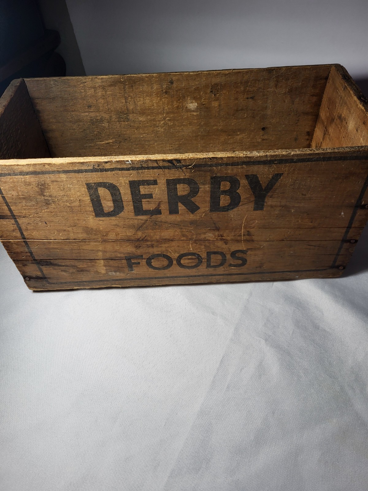 Vintage Derby Foods Chicago Wooden Crate – Advertising Display Box Corned Beef