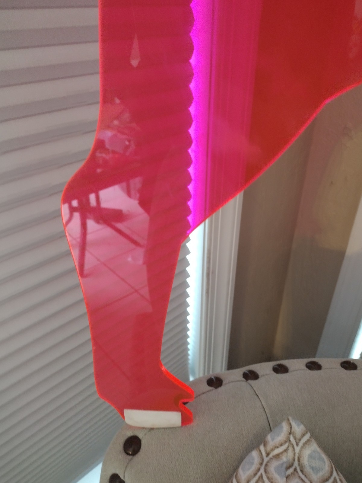 RARE VS PINK “PINK” ACRYLIC DOG WINDOW STORE DISPLAY LARGE 36″