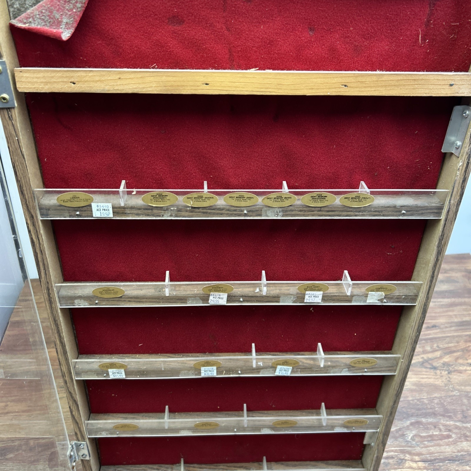 Vintage Buck Knives Swivel Knife Case Dealer Store Display Cabinet 4 Sided **