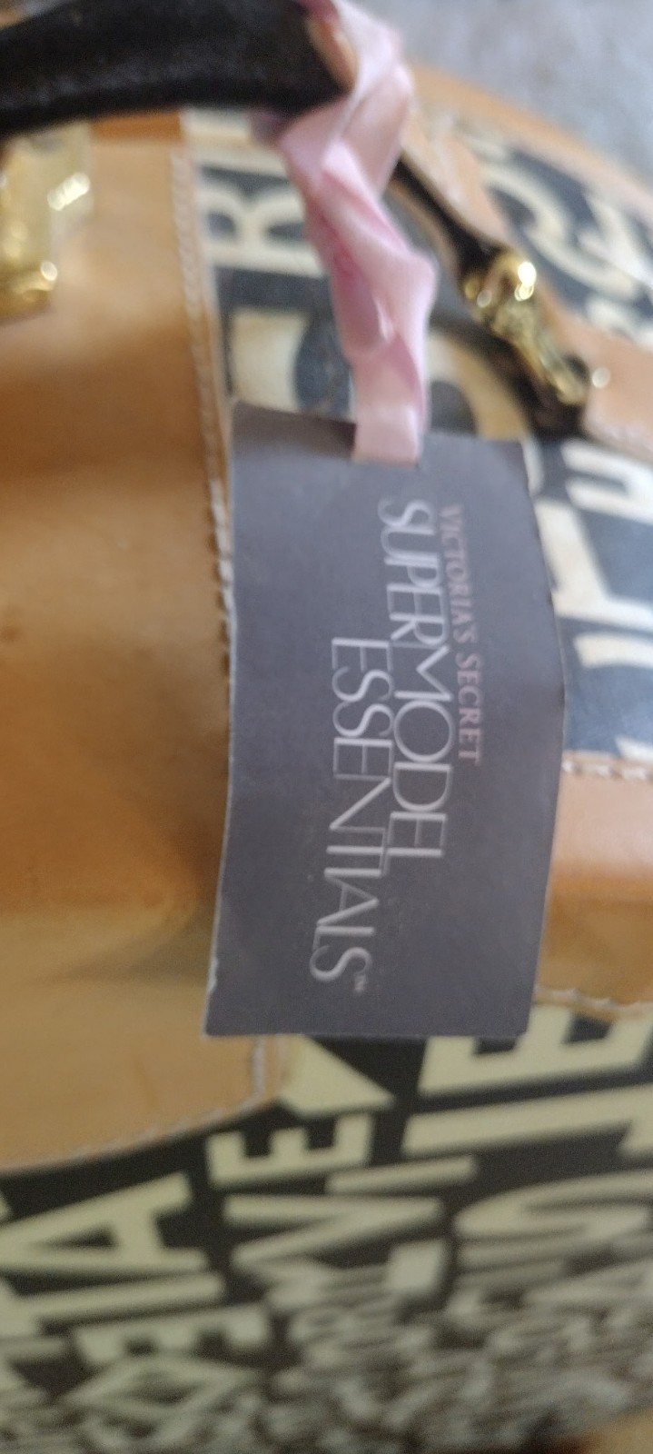 RARE VINTAGE Victoria’s Secret DISPLAY Luggage Trunk