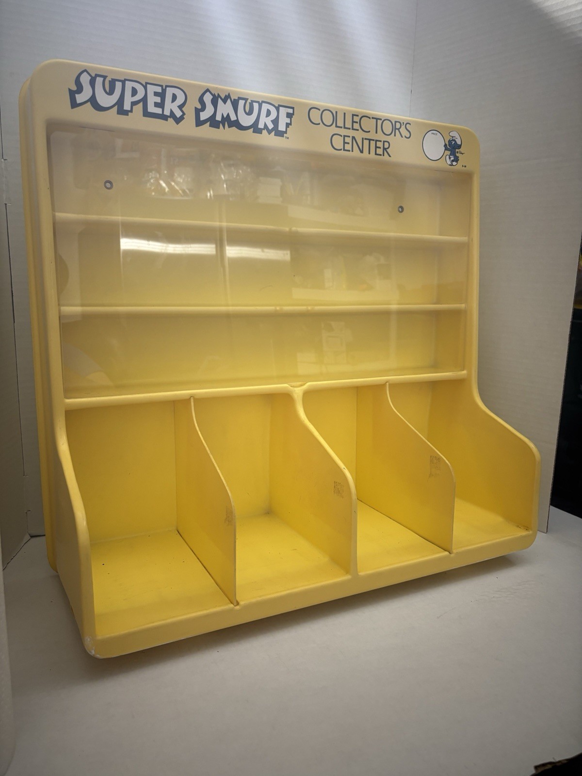 Wallace Berrie Yellow Store Display Super Smurf Collector’s Center 1980
