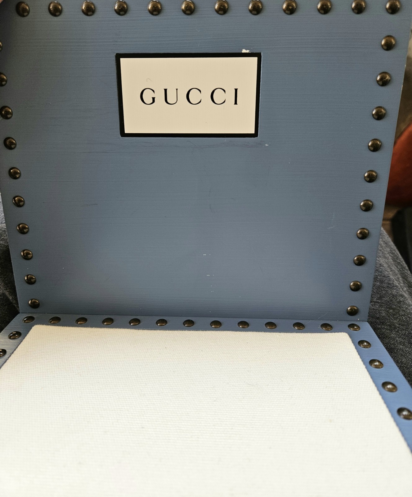 GUCCI 3 Tier Shelf & Single Shelf 2 Peice – Some Minor Paint Chips – See Pics GC