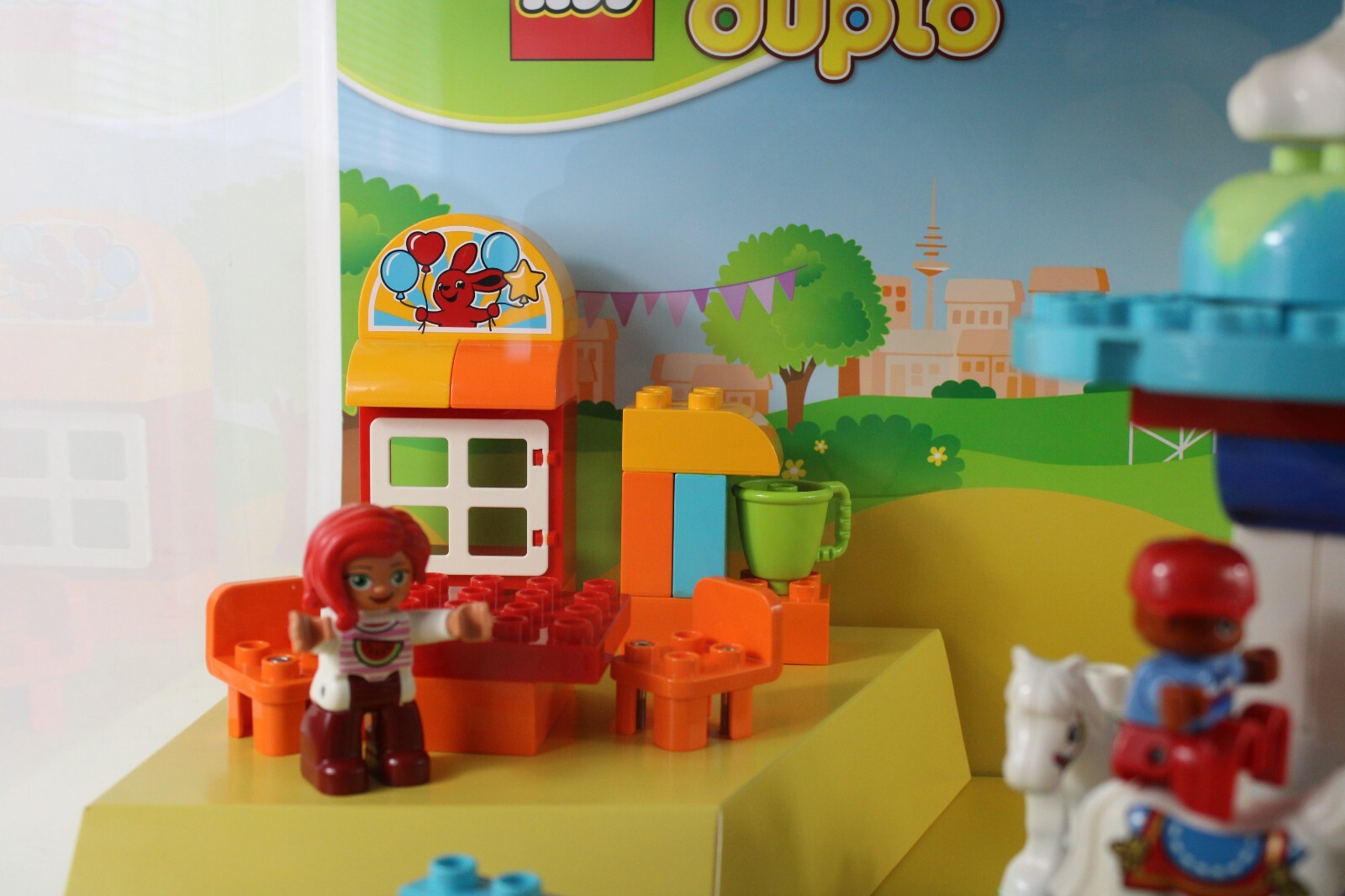 Toys R Us Exclusive LEGO Duplo My Town Retail Display Sign 10841 Figures Set